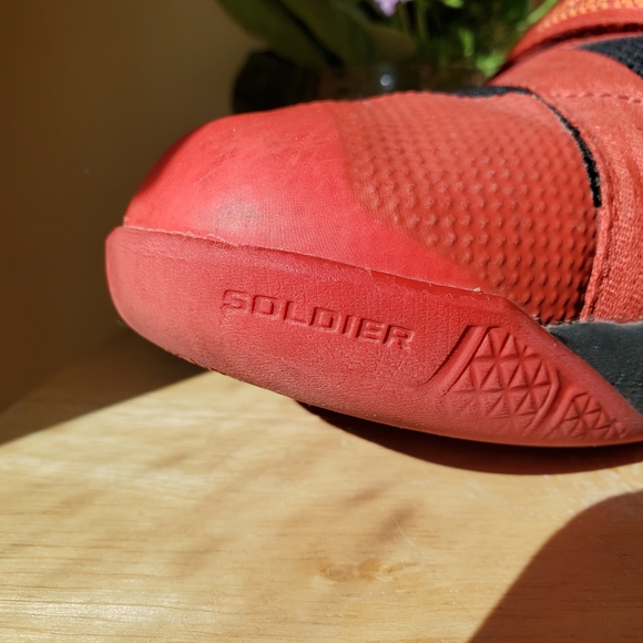 LeBron James soldier 9 - Picture 9 of 16